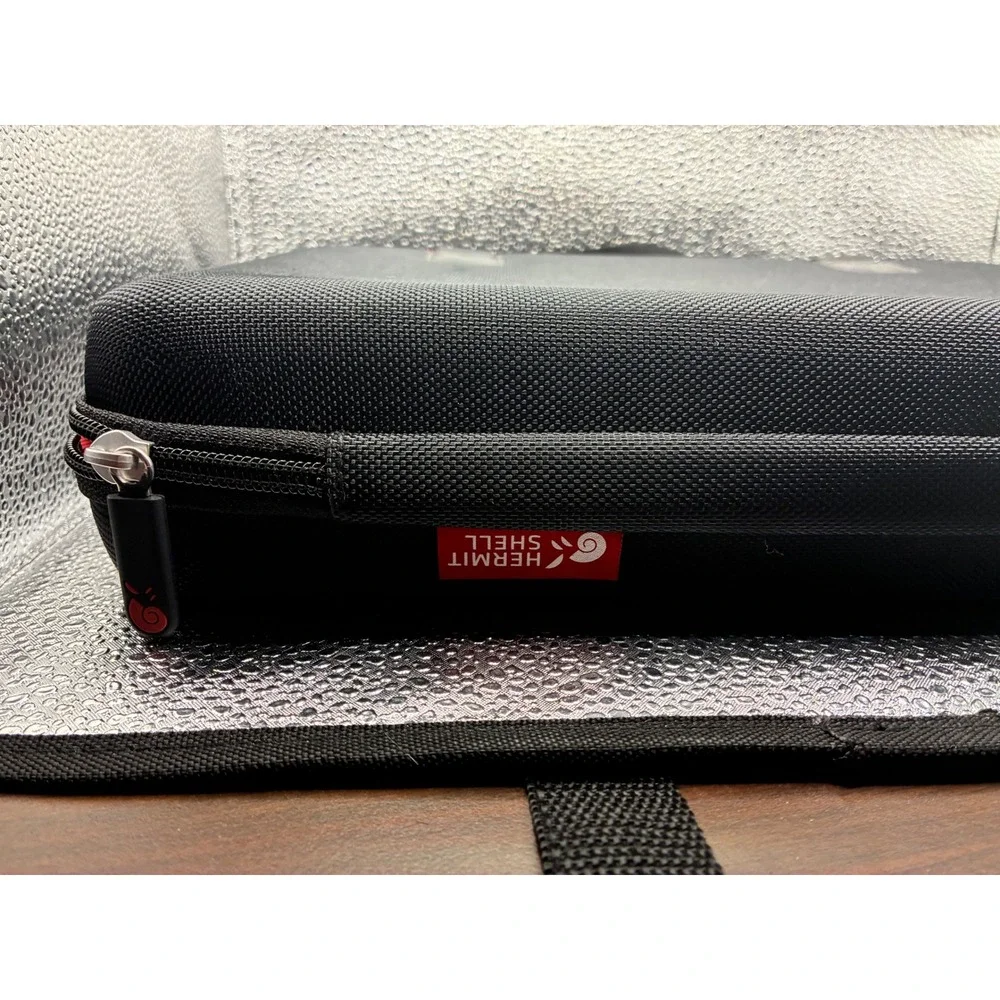 Hermitshell Hard Case‎ for Professional MPK Mini MK3 MIDI Keyboard (Black+Red)